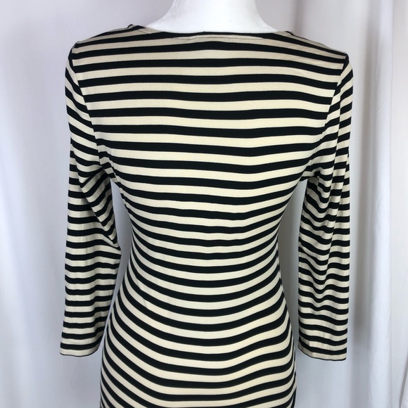 ☀️Banana Republic black striped 3/4 sleeve top☀️ - Picture 3 of 4